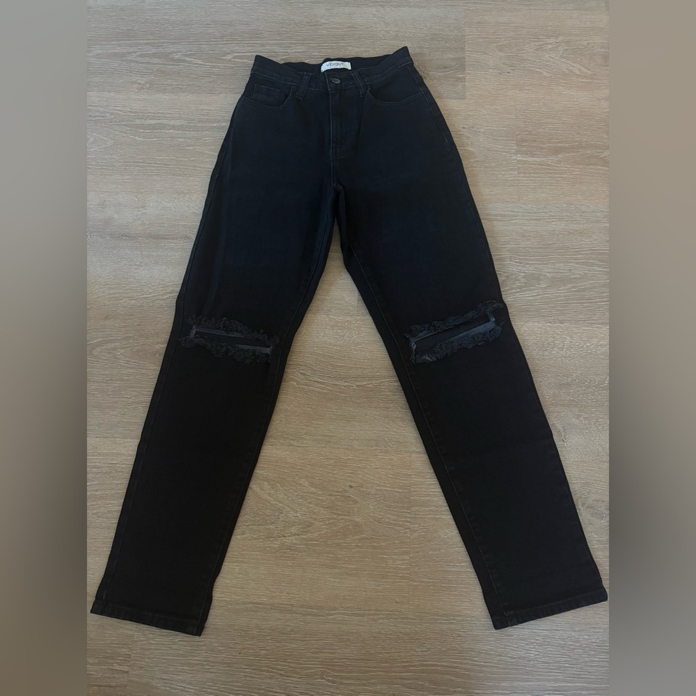 Vibrant Ripped Black Jeans